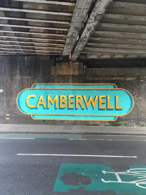 2 Bedroom Flat In Camberwell Green - Central Location With Excellent Connections To Tourist Attractions And Main London Airports Eksteriør bilde