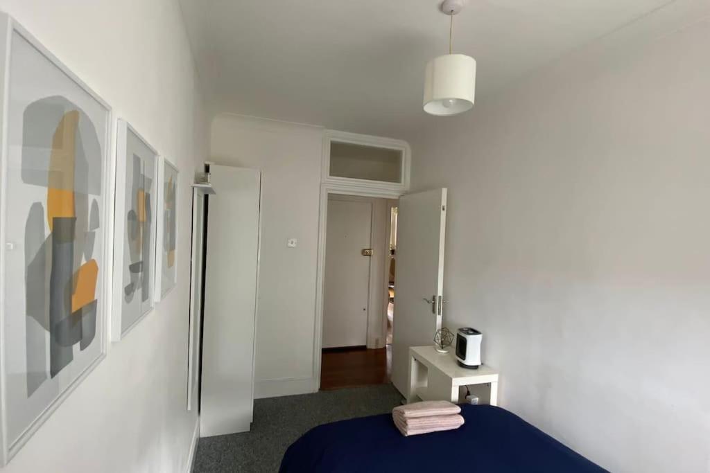 2 Bedroom Flat In Camberwell Green - Central Location With Excellent Connections To Tourist Attractions And Main London Airports Eksteriør bilde